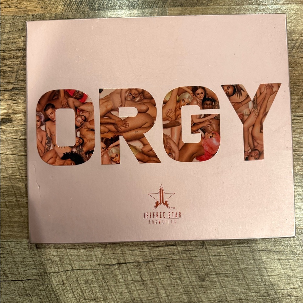 Jeffree Star Orgy Palette